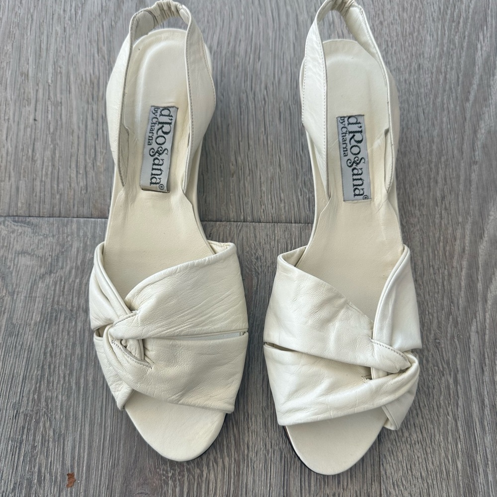 d’ Rossana by Charma Women's Elegant Cream Sandals